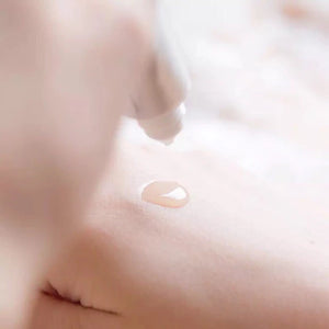 Rohto Melano CC Melanin Intensive Essência Branqueador Anti-Pot 20ml VC Essência Clareadora